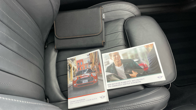 MINI Hatchback 1.5 Cooper Exclusive II 3dr [Comfort Pack] Petrol Hatchback